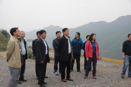 坝陵河国际跳伞邀请赛,坝陵河大桥低空跳伞邀请赛