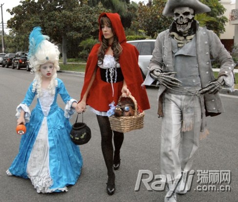 美国万圣节萌娃,万圣萌娃齐捣蛋