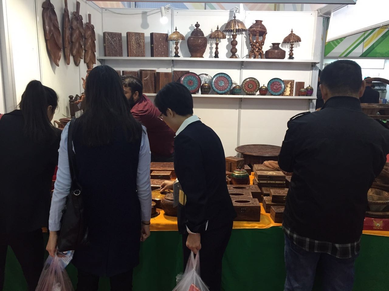 中国企业给拉美献上爱的抱抱（2）