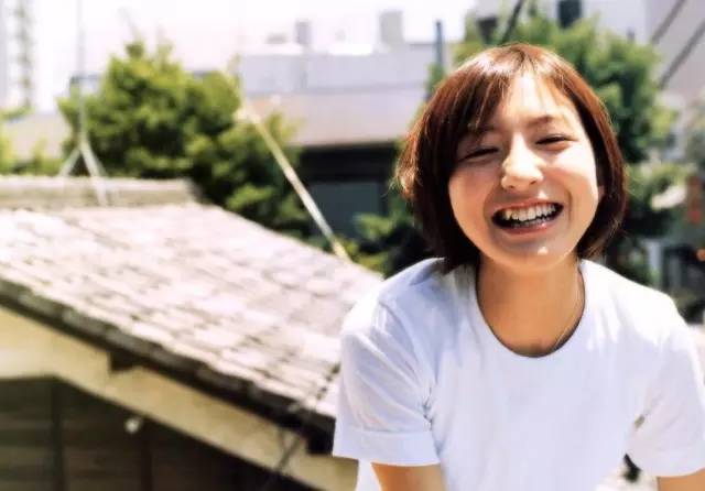 世界上最美的人的牙齿,世界上最好看的牙齿图片