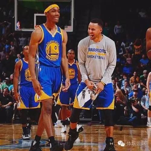 这画风突变的超出了我的想象,画风突变大家有什么想看的角色吗