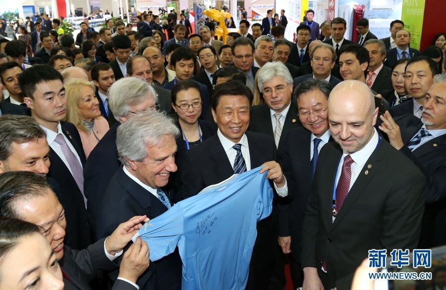 中国企业给拉美献上爱的抱抱（2）