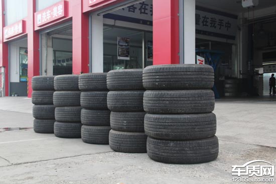 普利司通轮胎出现裂纹图片,普利司通动力侠龟裂解决了吗