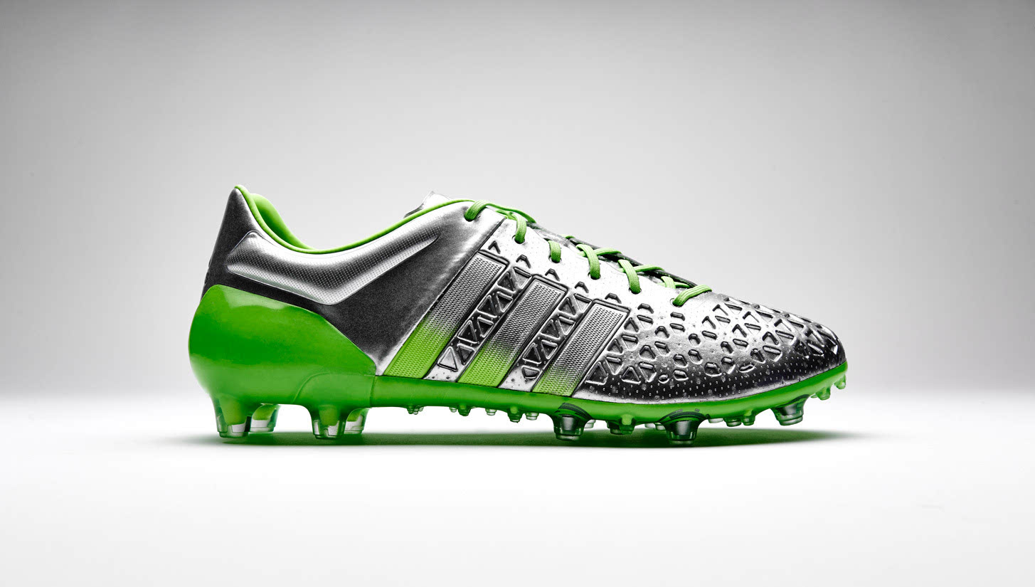 足球鞋在哪最丰富,足球鞋长度哪里看