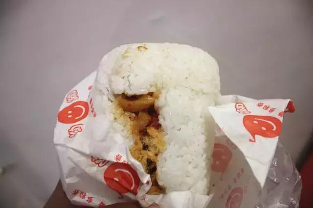 版纳傣族风味餐,版纳芒果饭团