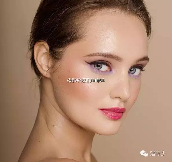 suqqu2020秋冬新品,suqqu新款黑金粉霜好用吗