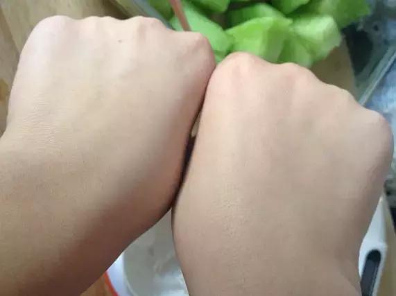 秋冬手部干燥粗糙肿么办？用对产品让你摆脱大妈手！