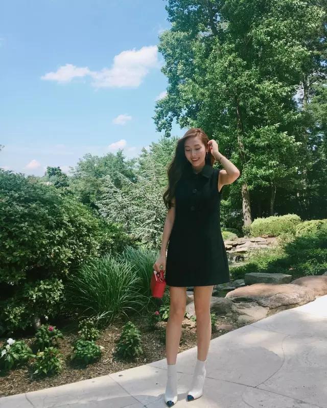 袜子要怎么搭配衣服,袜子正确搭配鞋子穿法