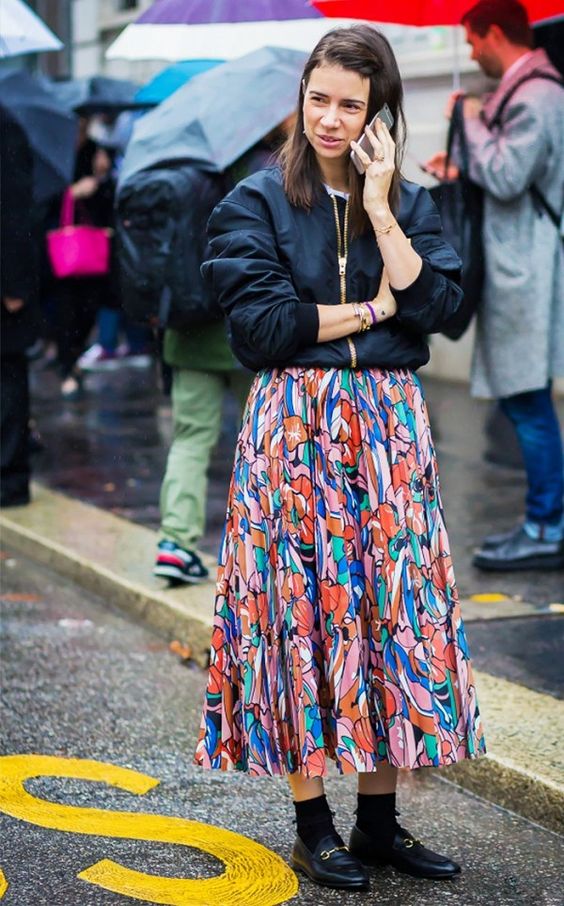 oversize款的衣服比正常码大吗,oversize的衣服