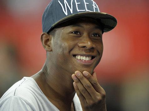 足坛十大黄金左脚盘点,小易体育资讯