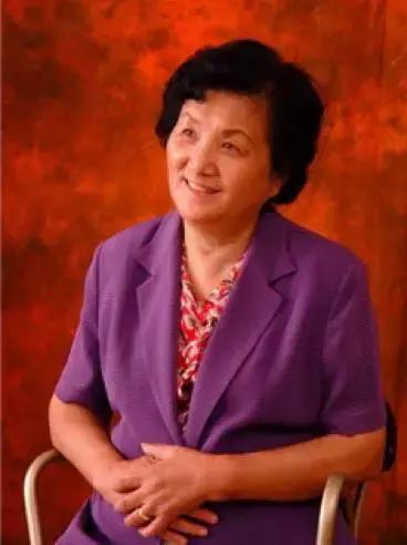 揭秘：早期青蒿素类药物不为人知的事｜李泽琳口述（下）