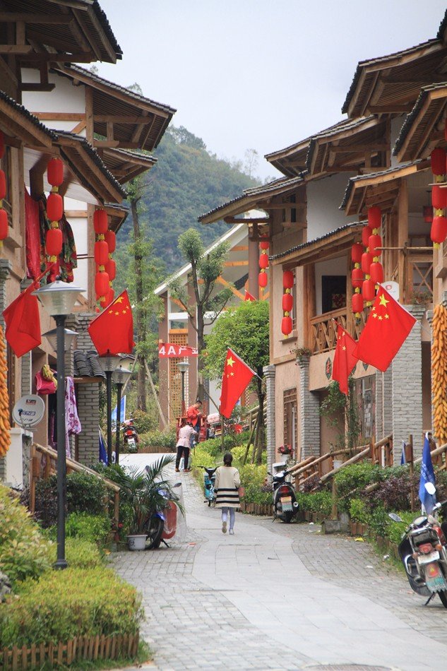 和老公一起宝兴邓池沟一日游,宝兴邓池沟农家乐包吃住价格