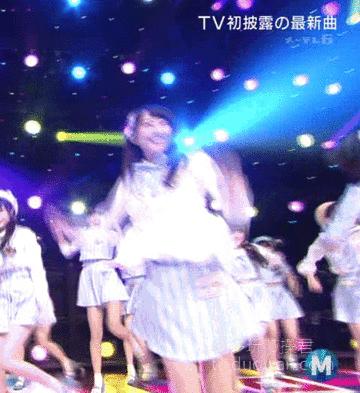 爱情搞笑动态图片,爱情搞笑动态图