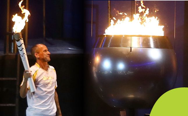 贝利签名球衣,球王贝利签名球衣值钱吗