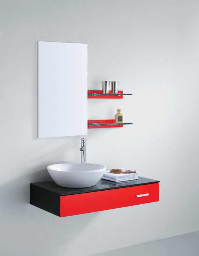 浴室柜用pvc好还是板材好,pvc浴室柜和实木多层浴室柜哪个好