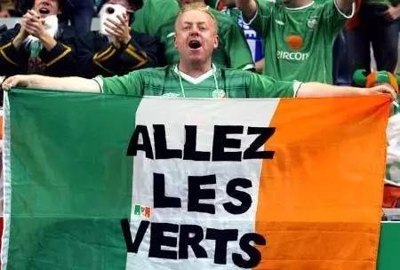 同样是输球，有人在谩骂，而有人却在高歌！