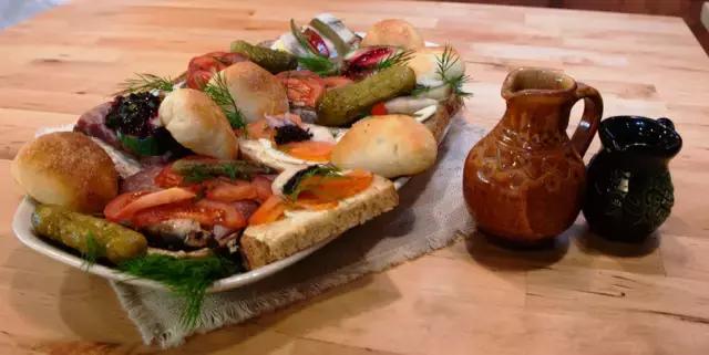 听说今年的法定节假日已用完，可我还有这5个地方没去啊！