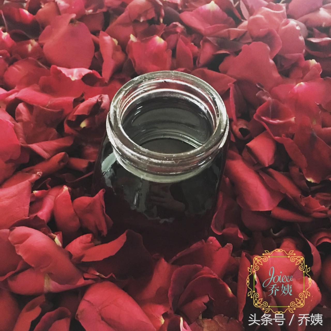 吃一口都是醇厚的红玫瑰味道,吃一口满口玫瑰香