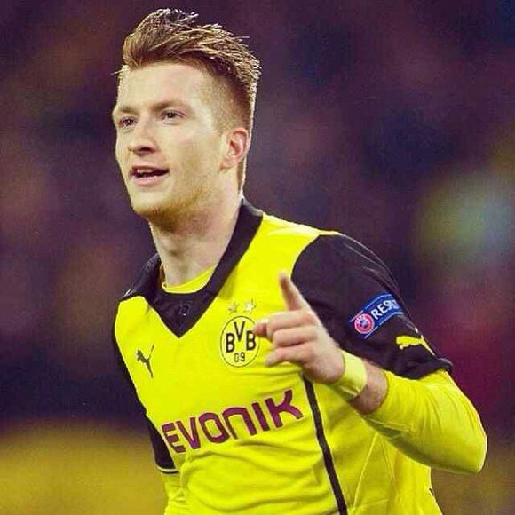 范佩西一球能吹一辈子,范佩西足坛凌空抽射第一人