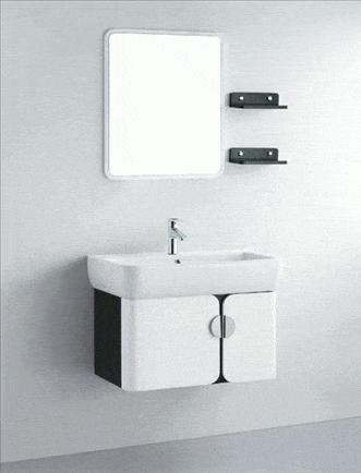 浴室柜用pvc好还是板材好,pvc浴室柜和实木多层浴室柜哪个好