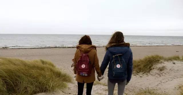 又土又时尚的书包,小学生又沙雕又可爱的帆布包