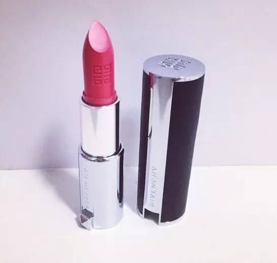 纪梵希小猪皮,纪梵希火了