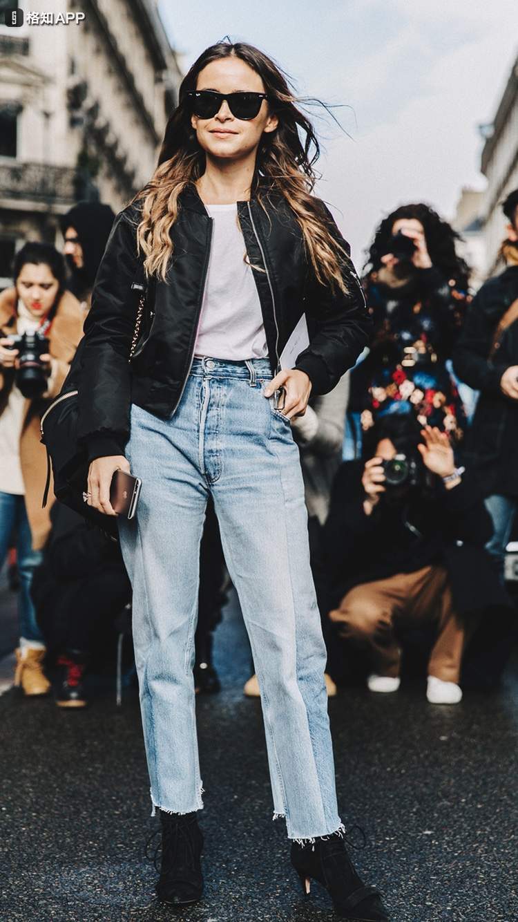 一条牛仔裤卖1000多万,最近特别火的牛仔裤