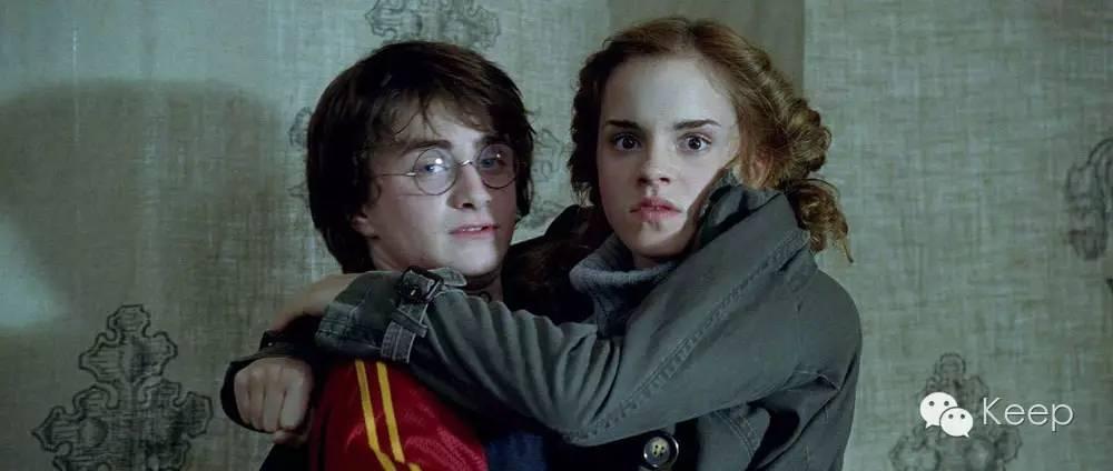 艾玛·沃特森10岁到30岁,9岁成名25岁拒绝当王妃