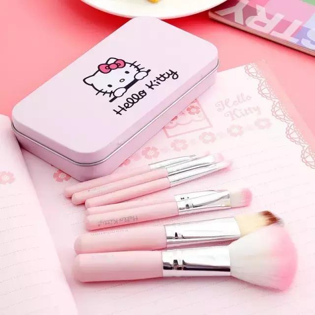 唐嫣粉色裙打扮甜度满分,唐嫣粉红色西装造型