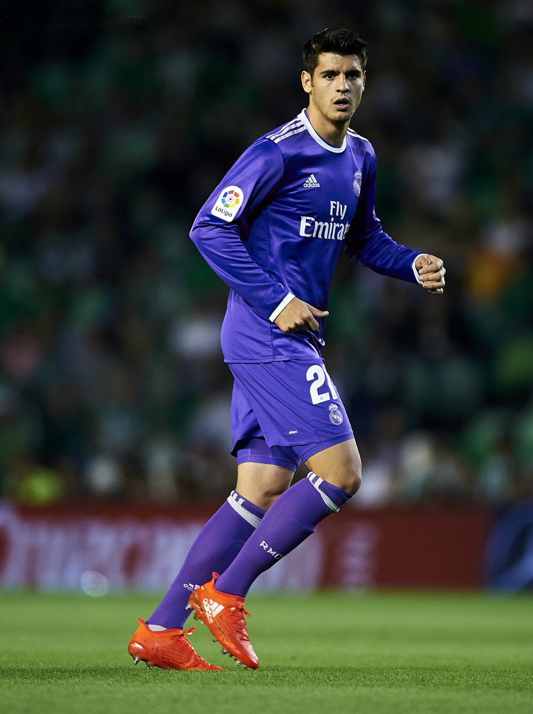 皇马球员日常穿鞋,西甲球星球鞋