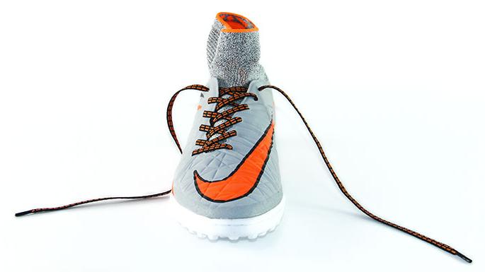 这些你踢球时不关注的配件，让你在绿茵场更加潇洒自如