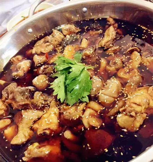 曝光！自贡的这些鸡店，竟然每晚接客接到腿软