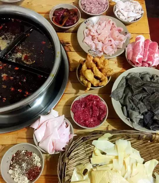 重庆必吃的12家火锅,重庆必吃的10家火锅