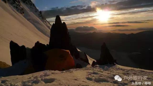 博格达峰登顶需要什么手续,博格达攀登视频教程