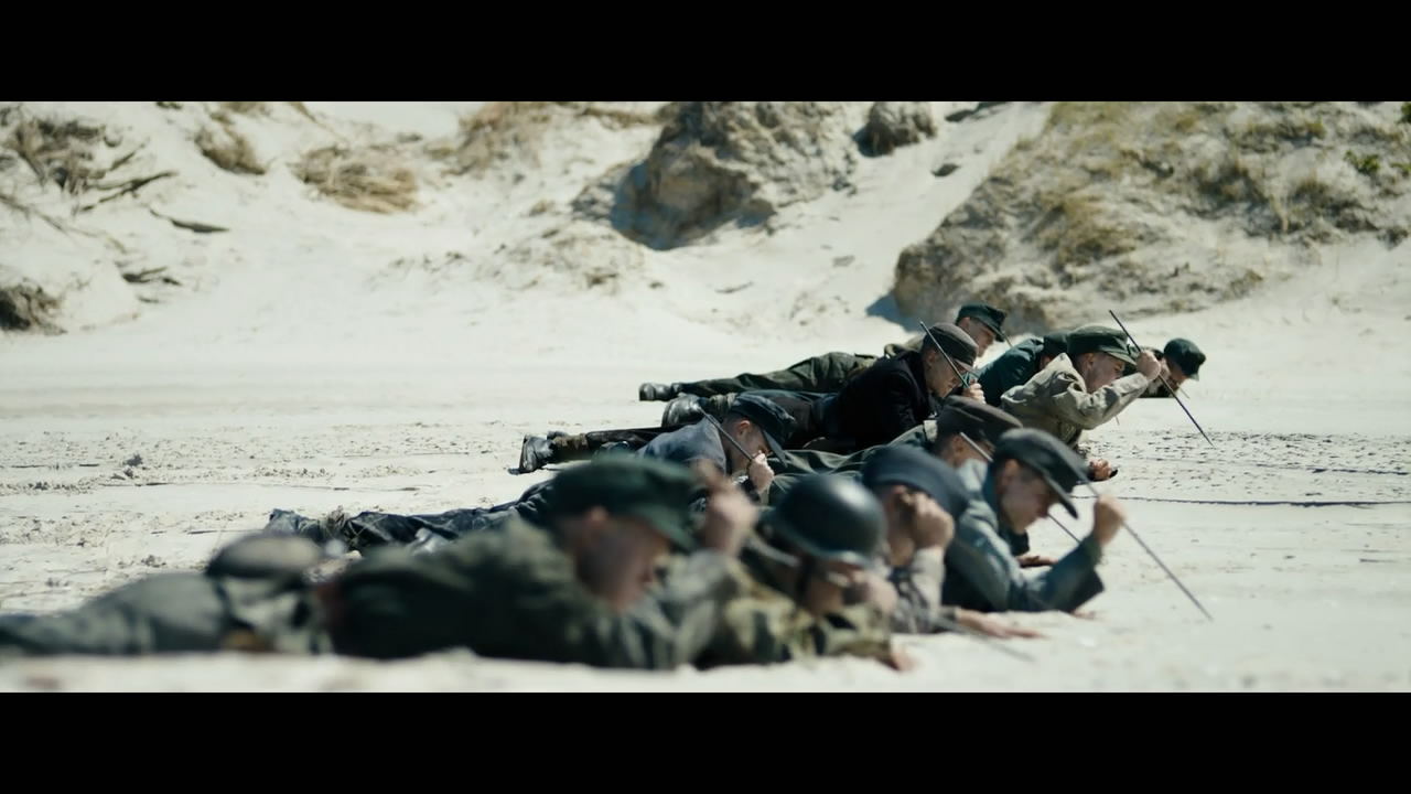 关于历史的真实电影故事,不能写进课本的黑暗故事