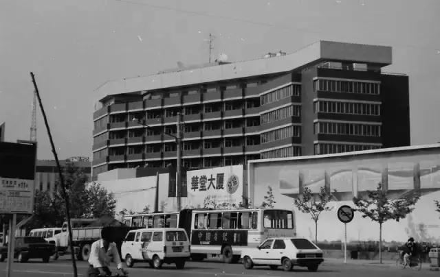 看看天津的图片,70年代天津河西老照片图库