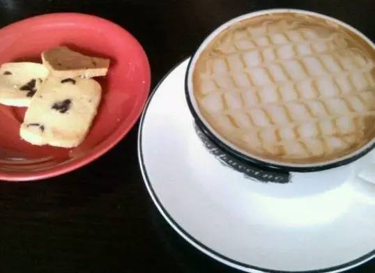 难怪丹麦某家黄油曲奇奶味那么浓，原来是因为加了香兰素！