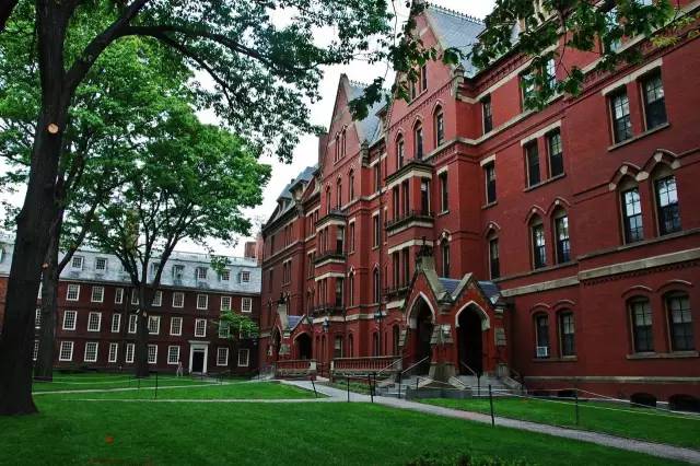 美国留学选大学攻略,美国留学申请哈佛大学