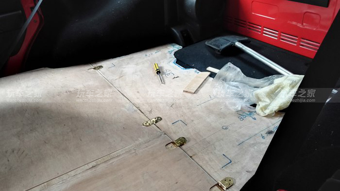 两门牧马人改床车座椅,牧马人改折叠床