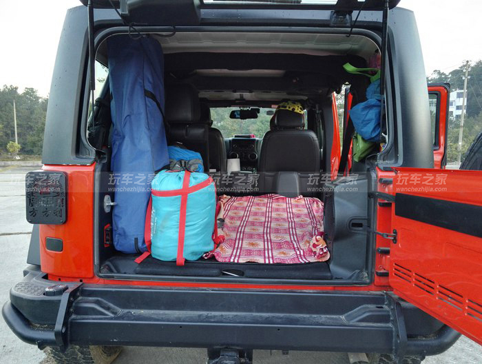 两门牧马人改床车座椅,牧马人改折叠床