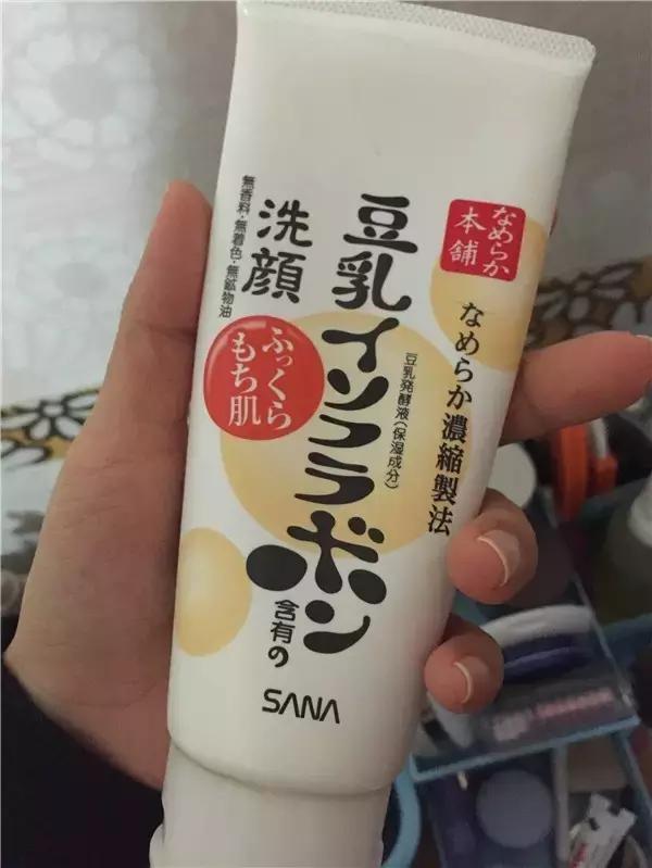 平价护肤品和奢侈护肤品对比,平价护肤品和高端护肤品