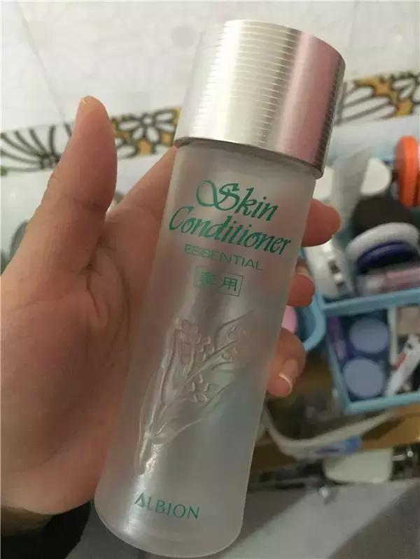 平价护肤品和奢侈护肤品对比,平价护肤品和高端护肤品