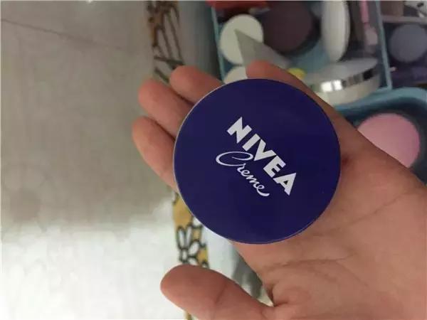 平价护肤品和奢侈护肤品对比,平价护肤品和高端护肤品