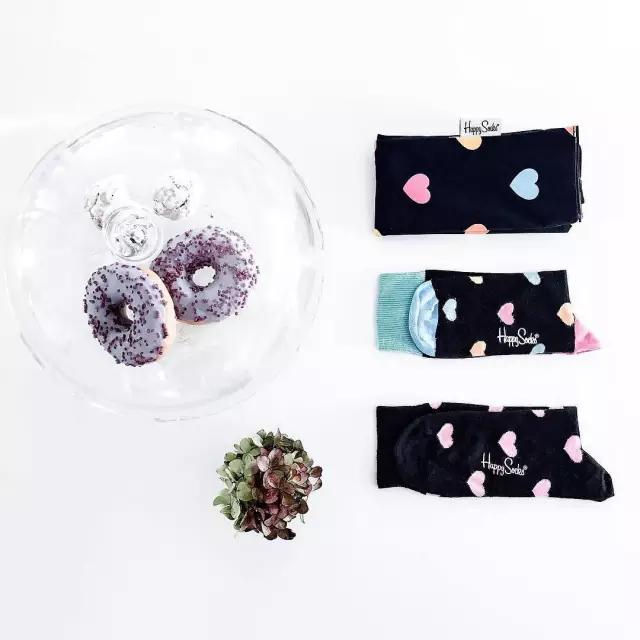 袜子要怎么搭配衣服,袜子正确搭配鞋子穿法