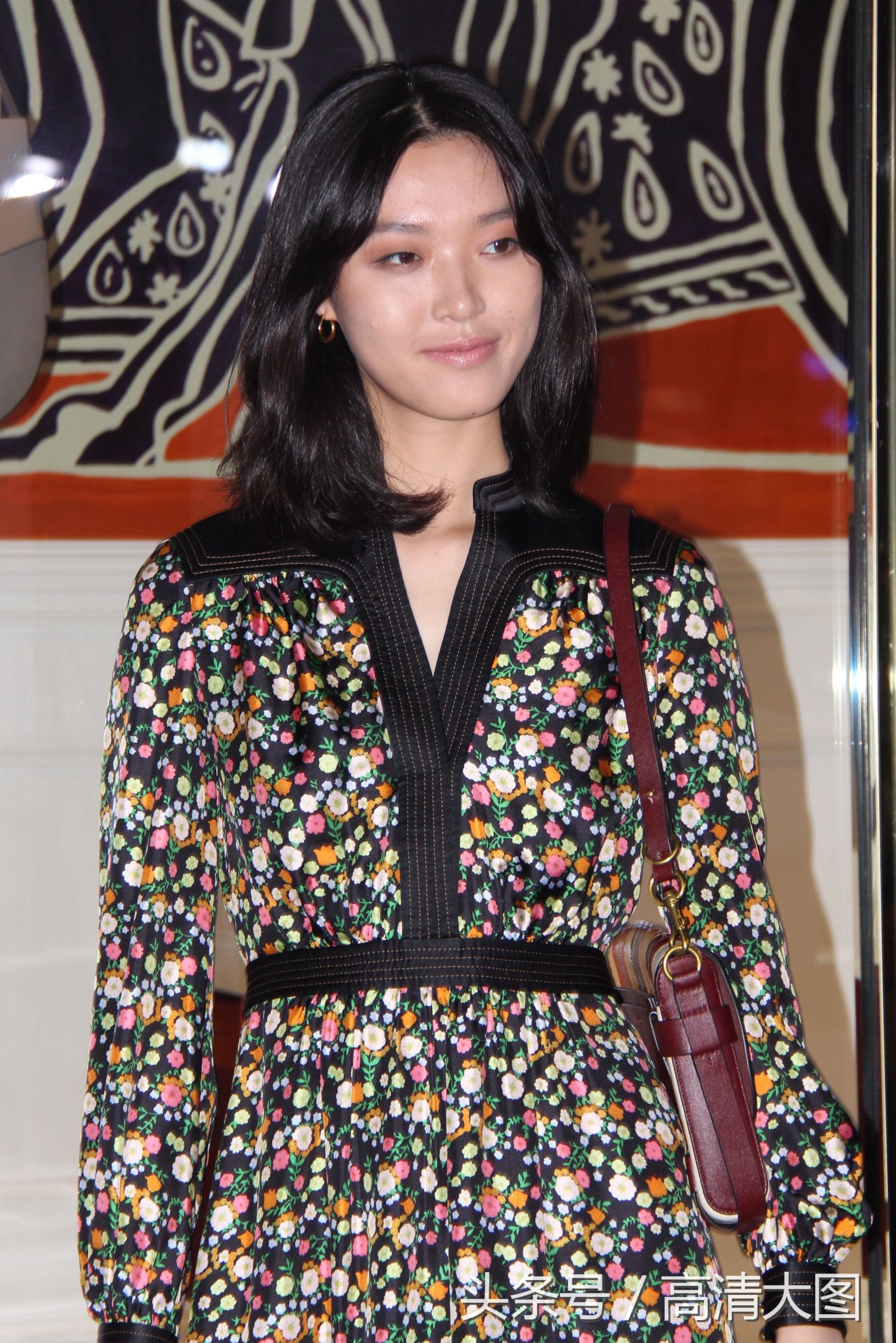 刘诗诗toryburch,刘诗诗巴黎时装周衣服