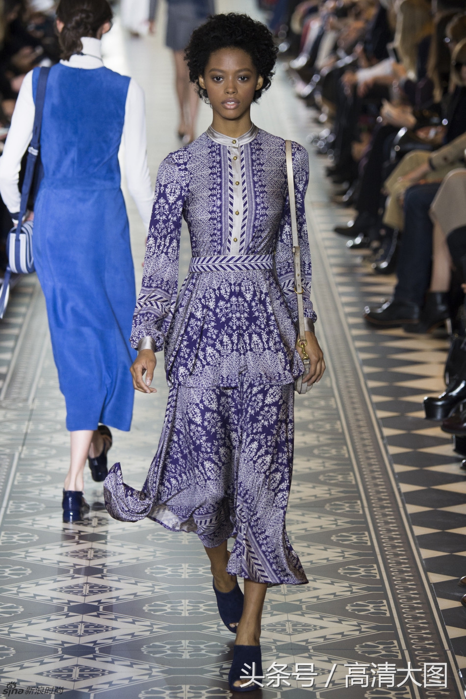 刘诗诗toryburch,刘诗诗巴黎时装周衣服