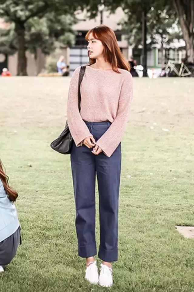 唐嫣粉色裙打扮甜度满分,唐嫣粉红色西装造型