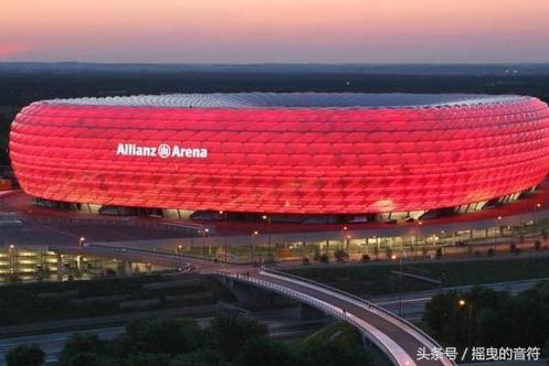 当足球成为艺术足球,当足球走进灵魂