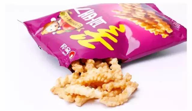 韩国小姐姐吃零食不露脸 (韩国75岁老奶奶买零食)