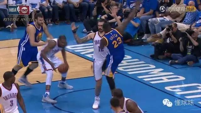 踢蛋踢丢了冠军，格林还死性不改？他可能真的只是控制不住自己